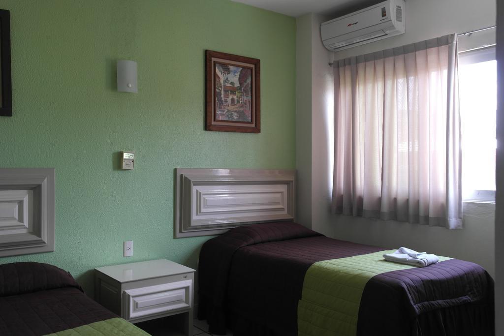 Hotel El Roble Tuxtla Gutiérrez المظهر الخارجي الصورة